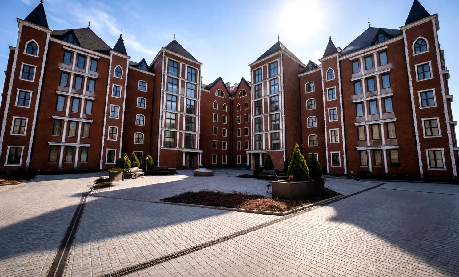 Фото: 3-кімнатна квартира 142 м² у Чорноморськ