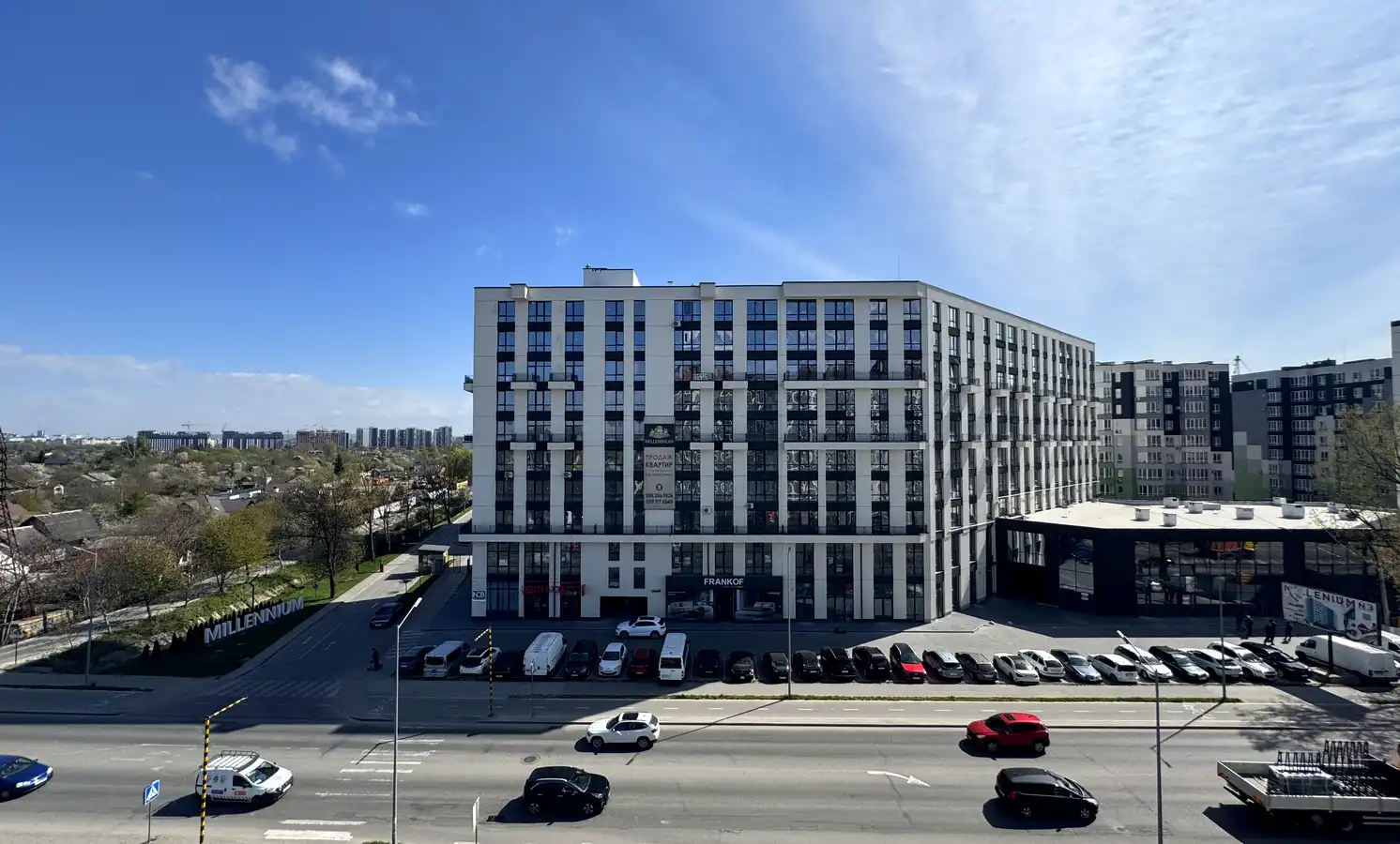 Фото: 3-кімнатна квартира 93 м² на вул. Слобідська, 2