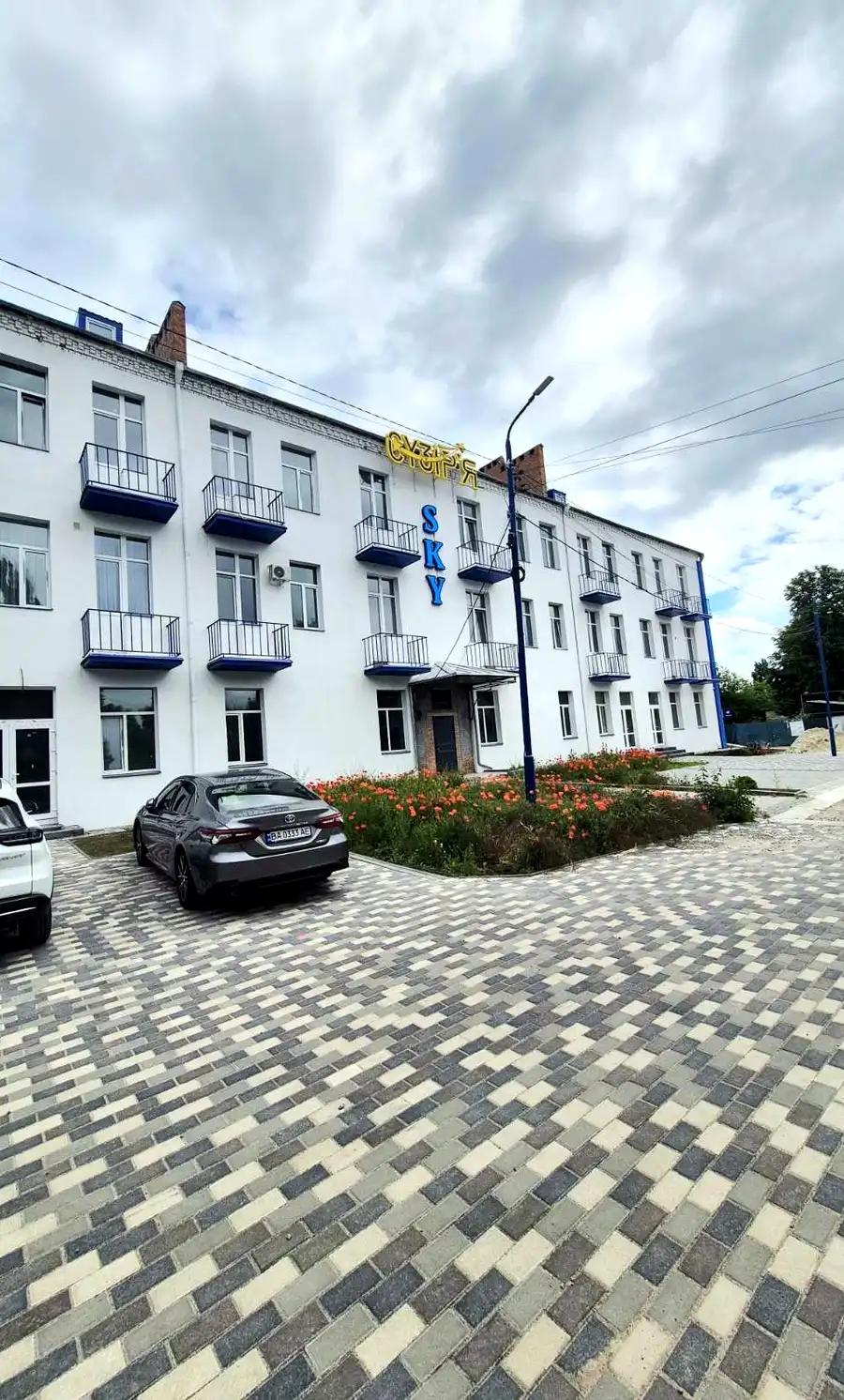 Фото: 1-кімнатна квартира на Степана Чобану вул. (Добровольського), (Будинок)