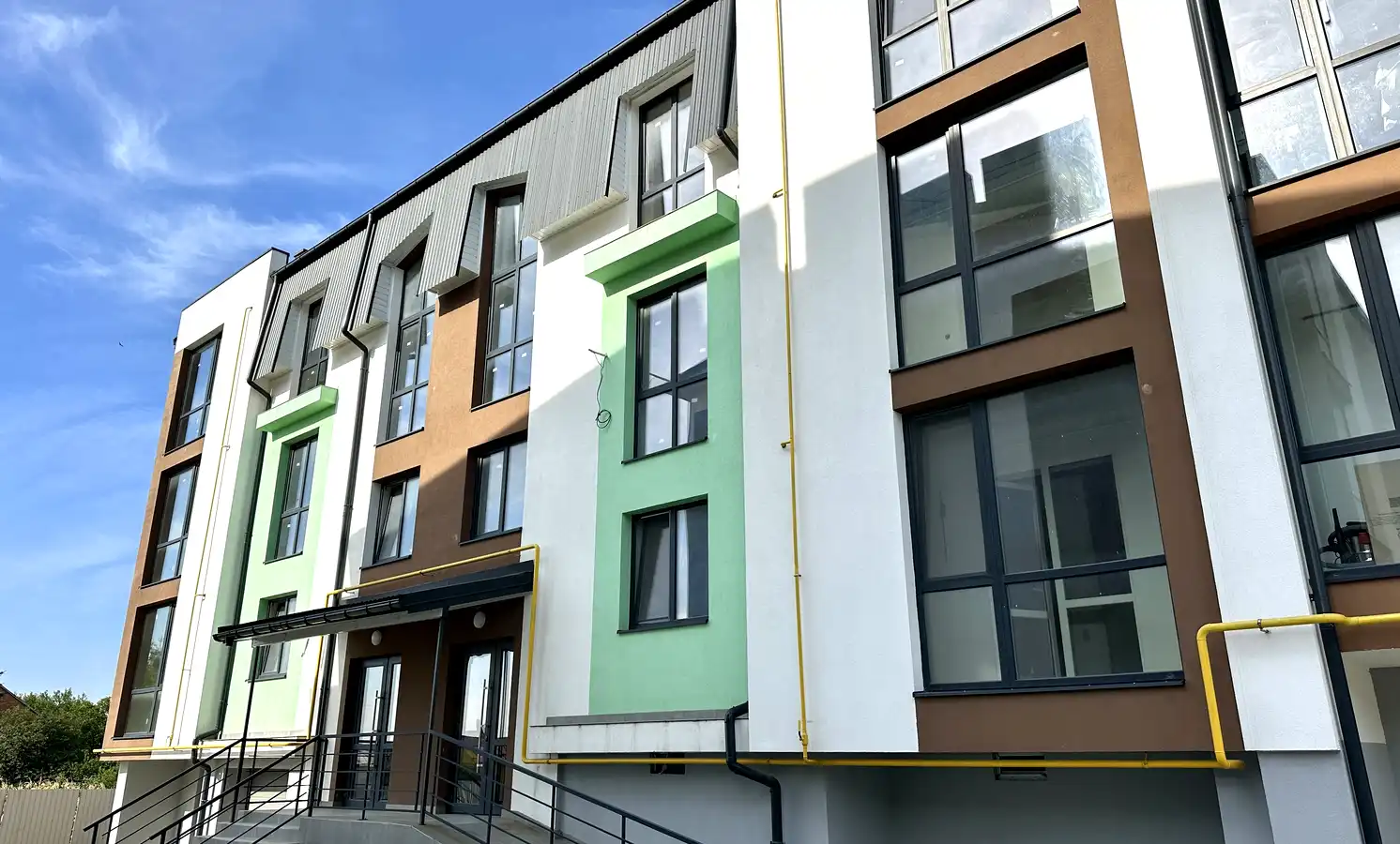 Фото: 1-кімнатна квартира 47.2 м² у Солонка